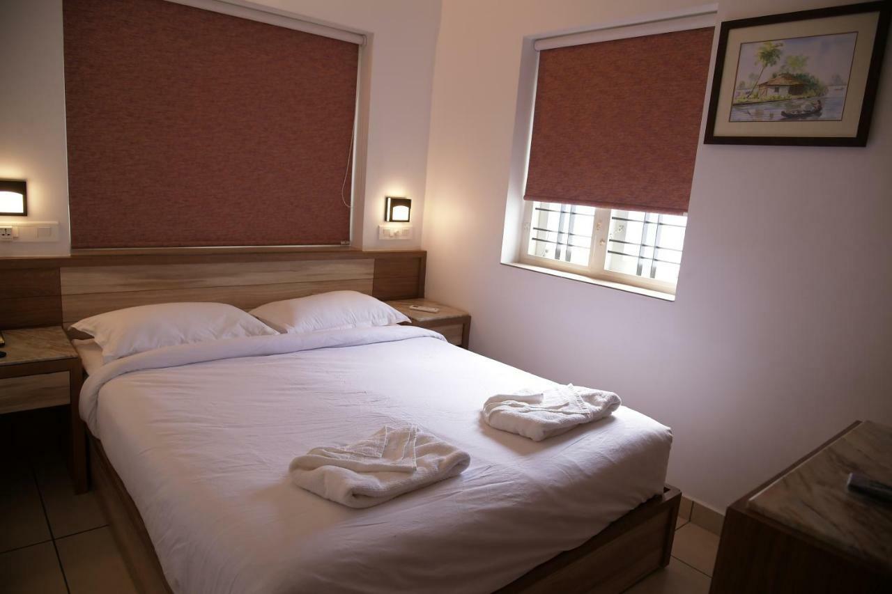 Ramas Garden Bed & Breakfast Thiruvananthapuram Exterior photo